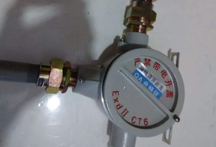 防爆接线盒接线